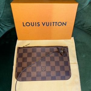 Authentic Louis Vuitton Neverfull PM clutch damier ebene red lining NEW